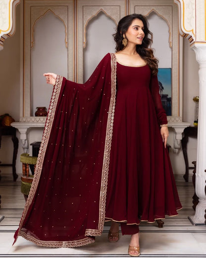 Presenting Hot Selling Maroon Color Anarkali Suit